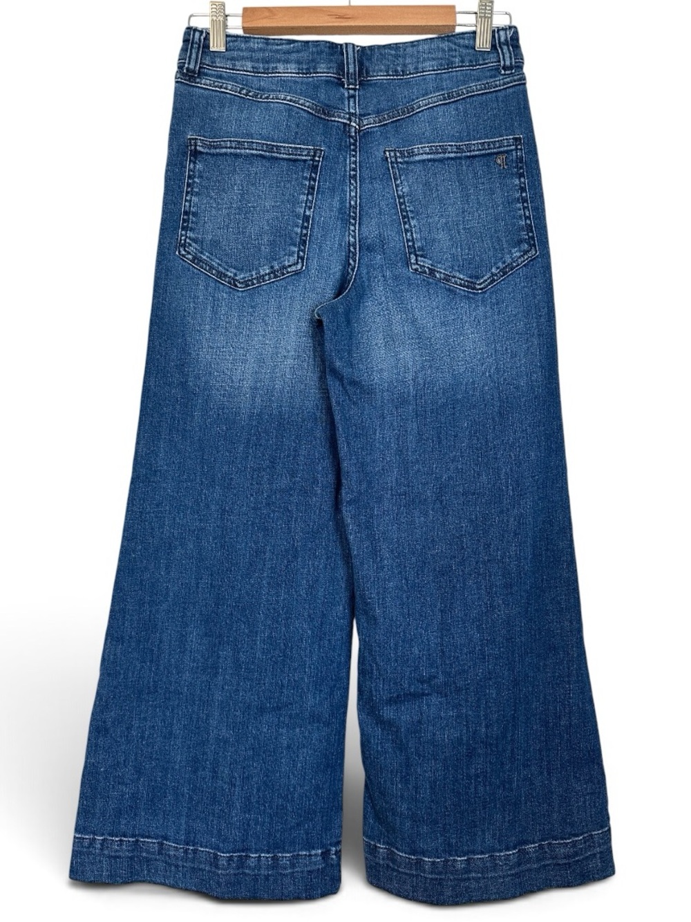 Anthropologie Pilcro Reworked High-Rise Crop Flare Jeans - Picture 4 of 7
